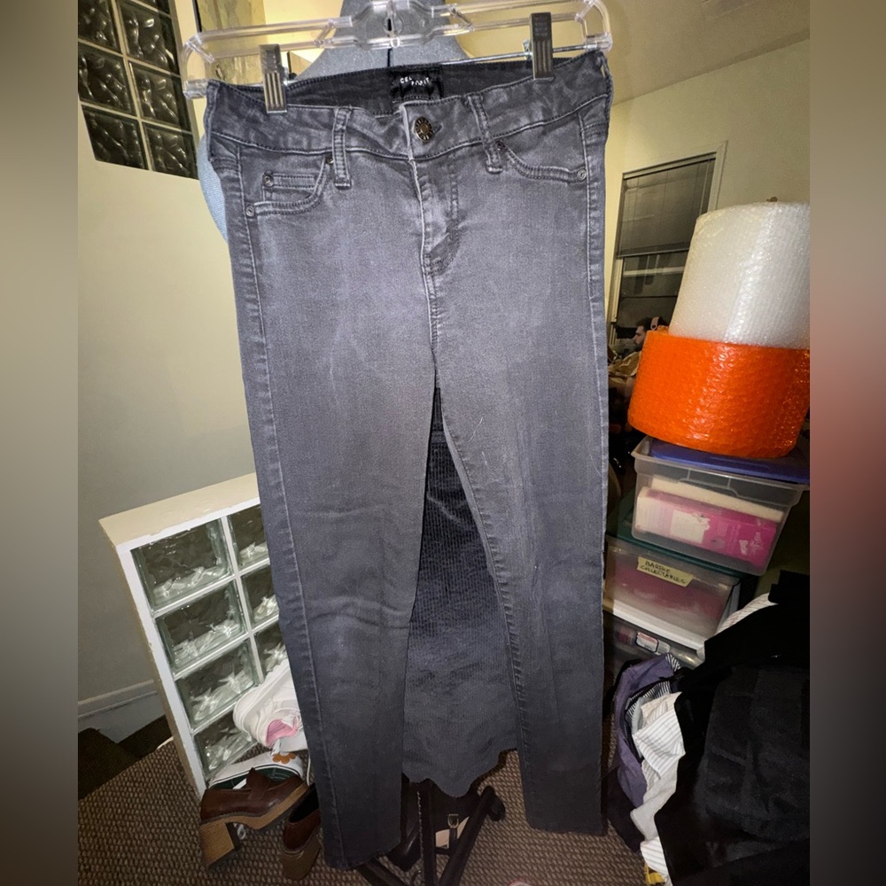 Black skinny jeans
